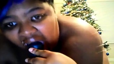 Black BBW Tests Her New Sex Toy on Webcam