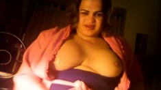 Chubby Shemale on cam