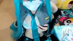 Miku Hatsune A Chating And Playing 130625